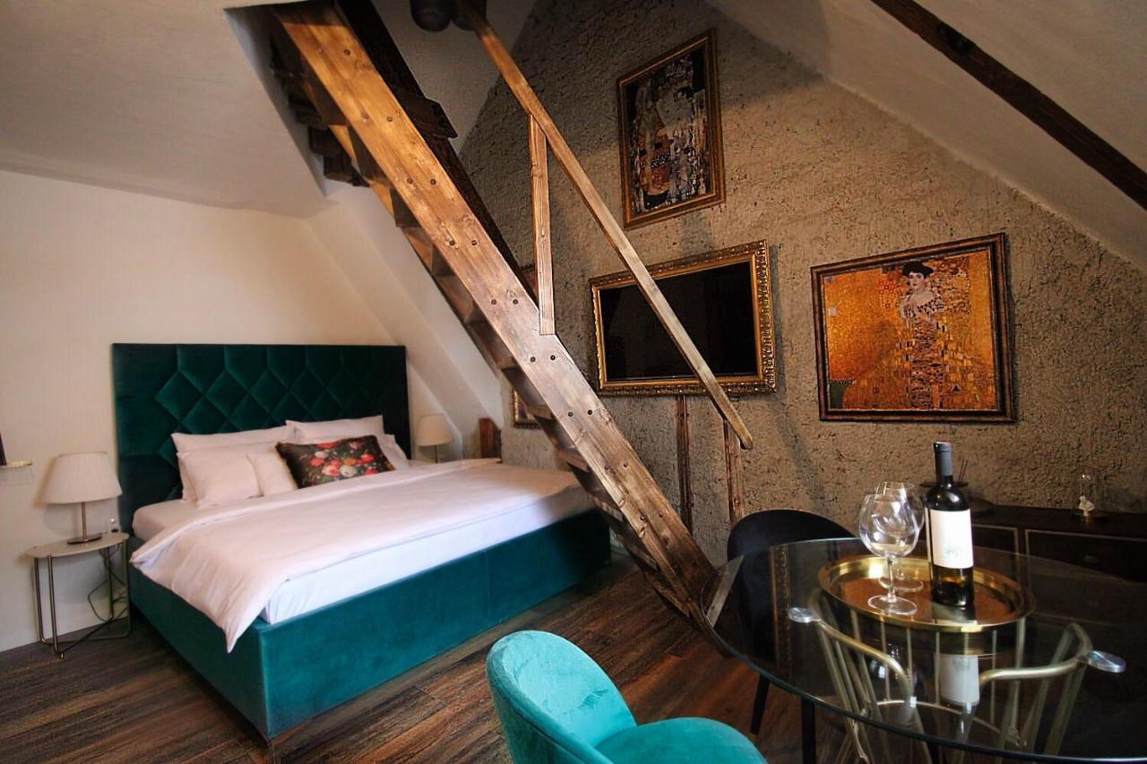 Madam S Boa Apartment Banska Stiavnica Luaran gambar